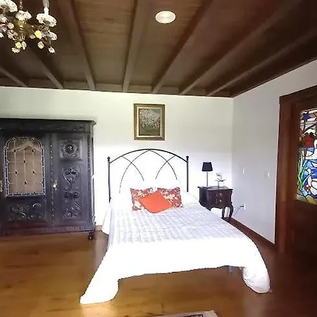 Casa Descanso En Familia Collado (Asturias)