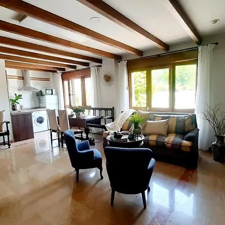 Casa Descanso En Familia Collado (Asturias)
