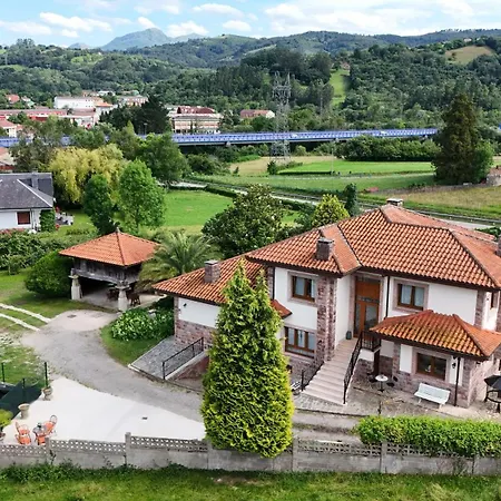 Casa Descanso En Familia * Collado (Asturias)